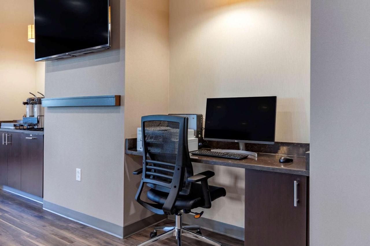 Sleep Inn & Suites Lancaster-Platteville Εξωτερικό φωτογραφία